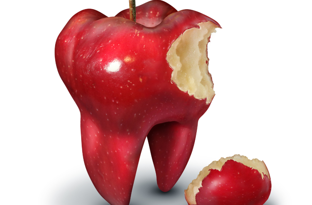 How to avoid chipping your teeth and what to do if it happens