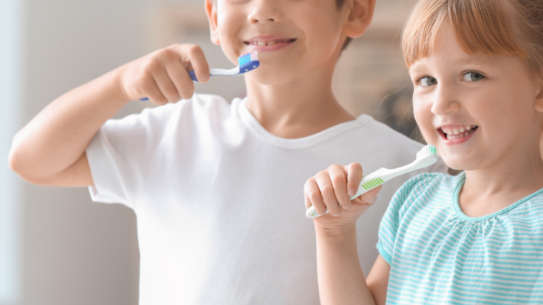 How To Choose Toothpaste For Children: With or Without fluoride?